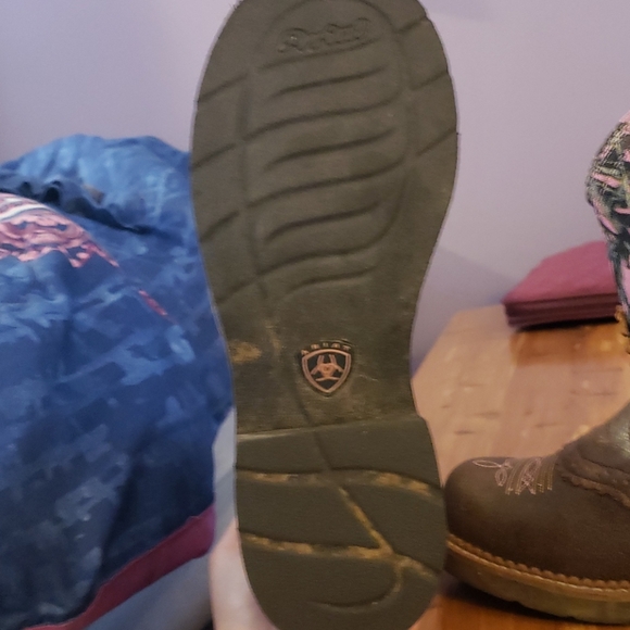 Ariat camo boots - Picture 6 of 8